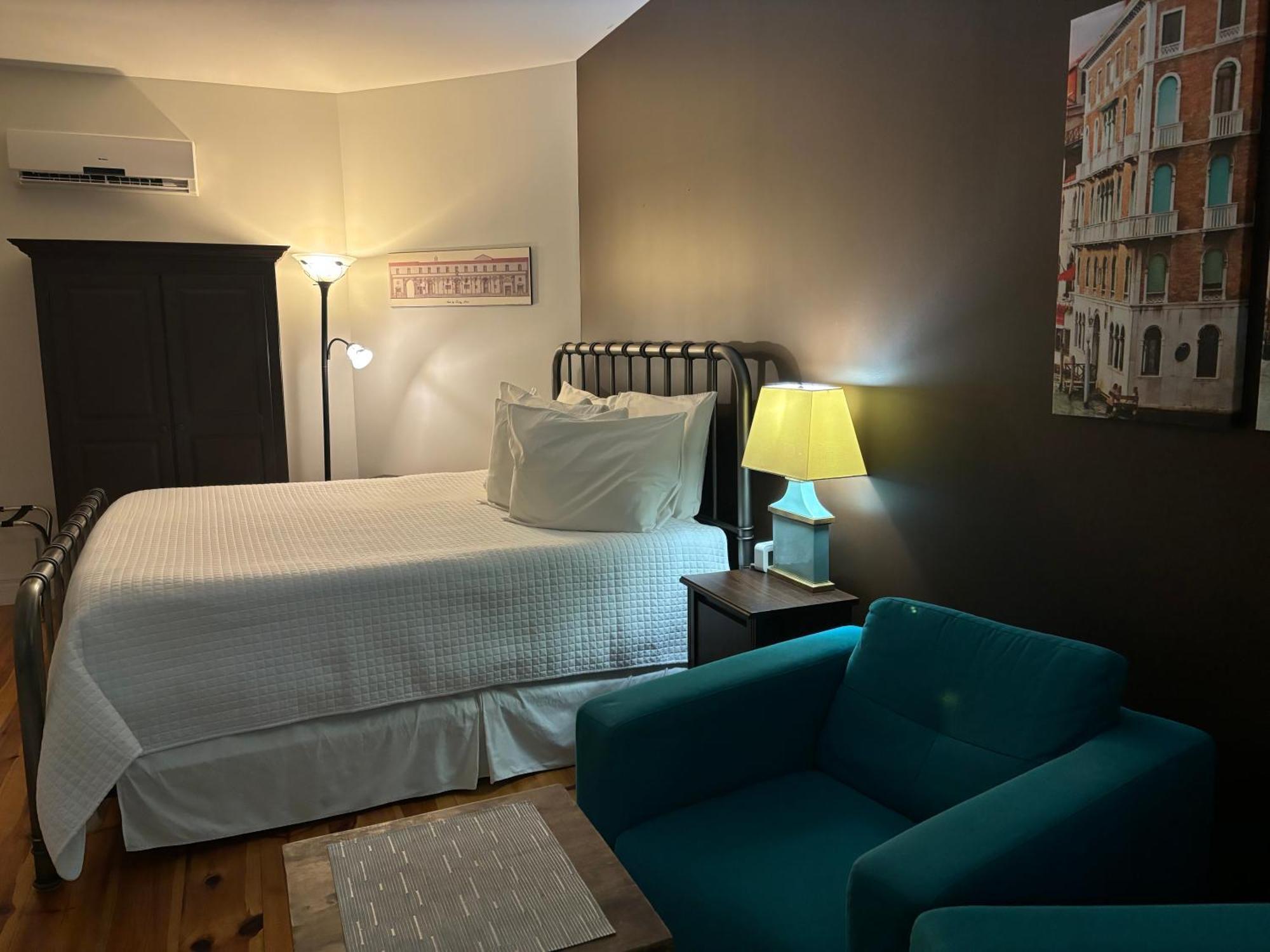 Hotel Belle De Nuit Wakefield Zewnętrze zdjęcie